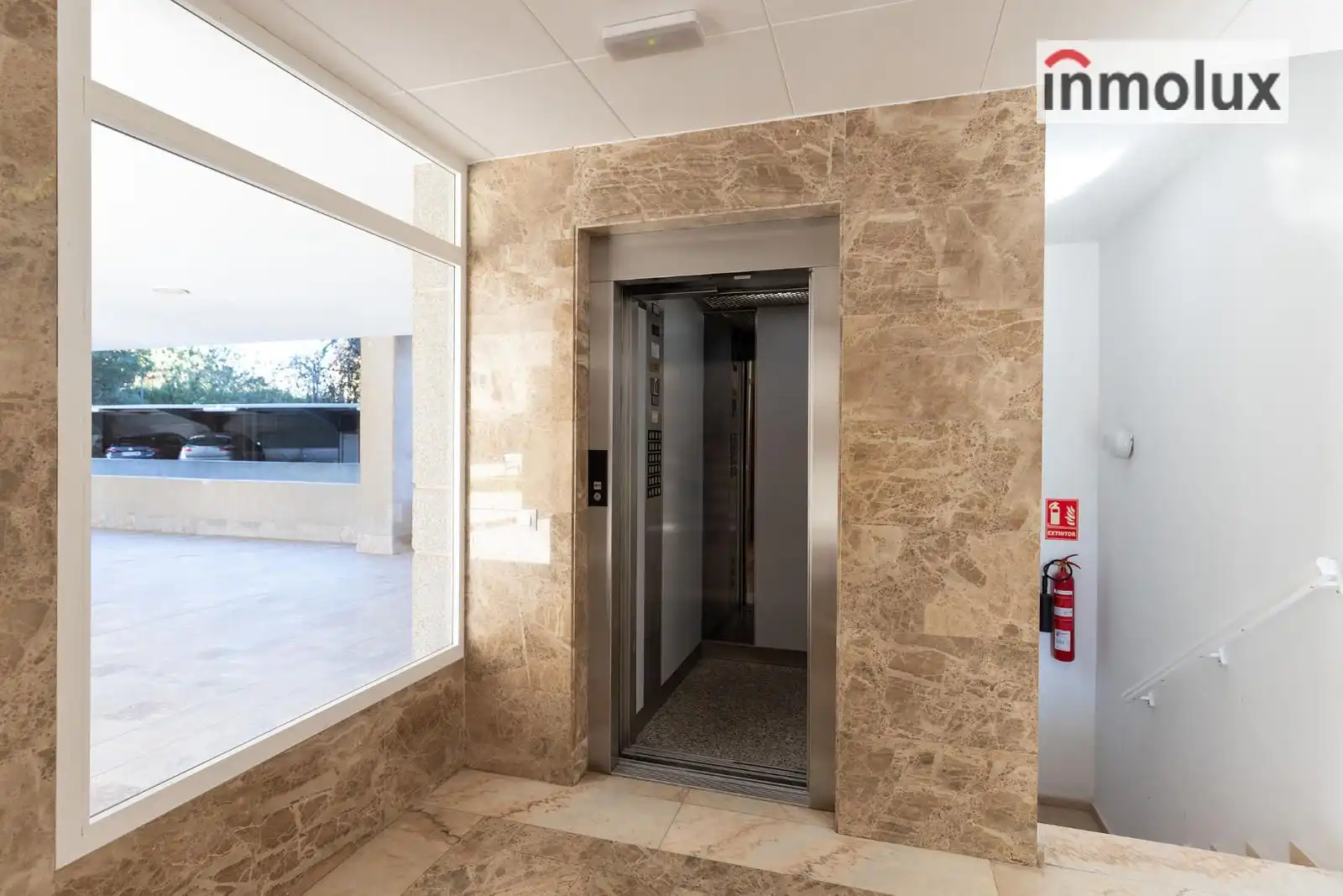 Pis en venda en Alicante / Alacant amb Terrassa, Piscina i Piscina comunitària
