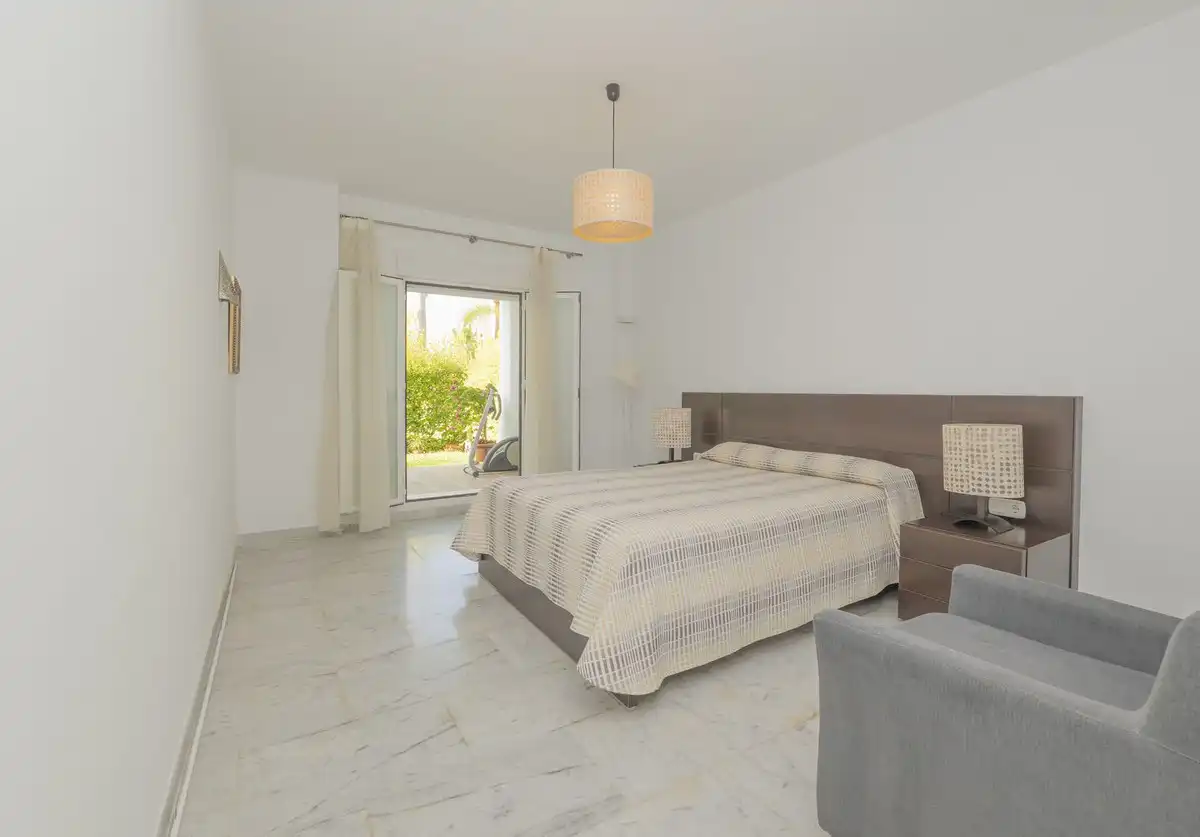 Reihenhaus zum Verkauf in Río Real - Los Monteros, imagen 14