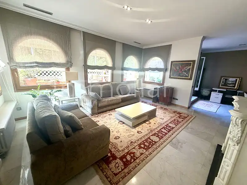Living room of Attic for rent in Barcelona  with Air Conditioner, Heating and Parquet flooring
