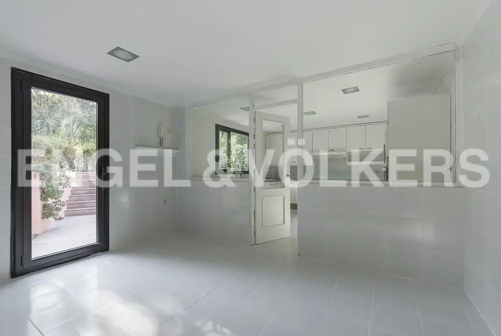 Kitchen of Houses for rent in Pozuelo de Alarcón  with Air Conditioner, Heating and Private garden
