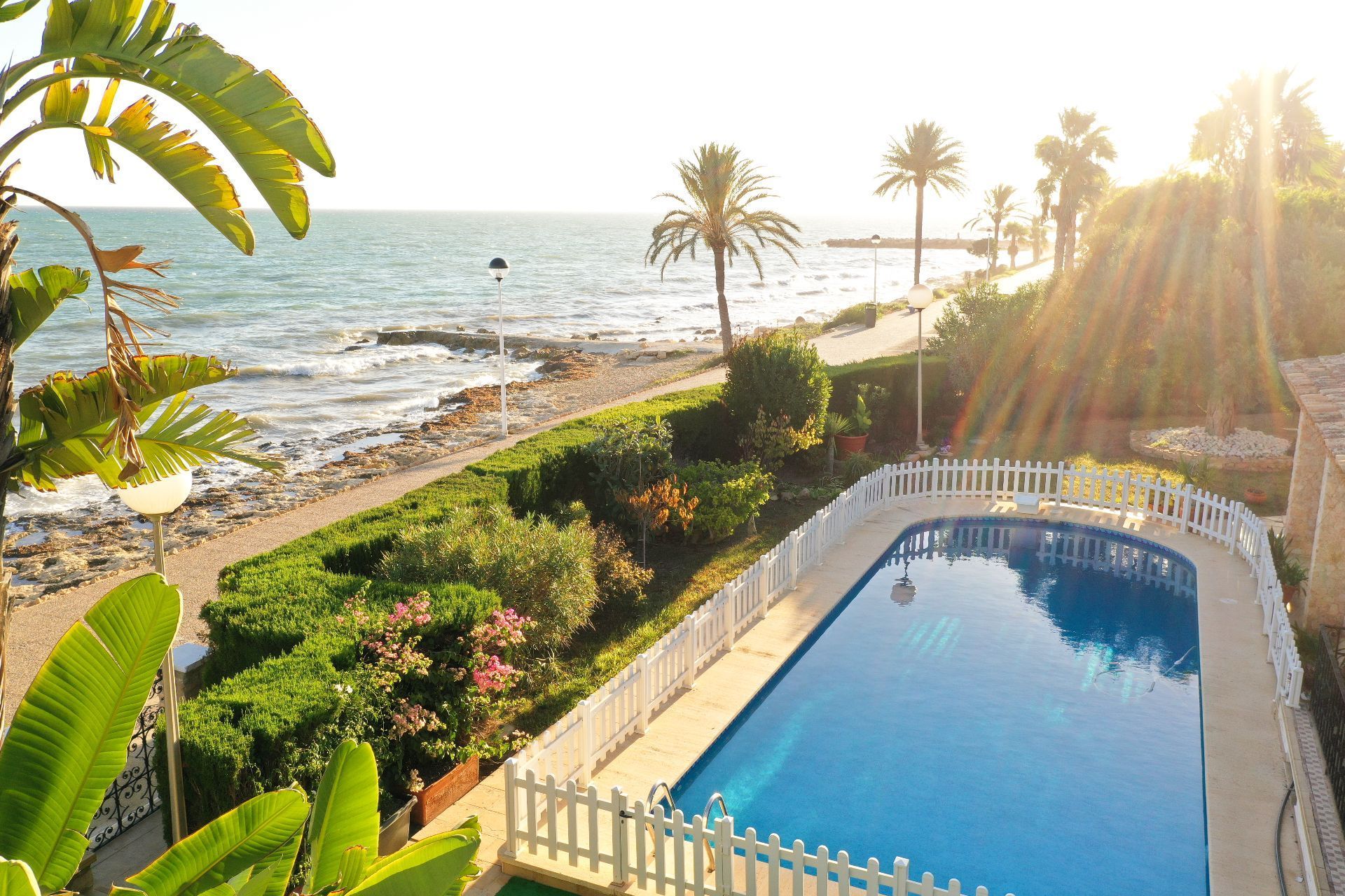 Piscina de Casa o xalet en venda en Santa Pola amb Aire condicionat, Calefacció i Jardí privat