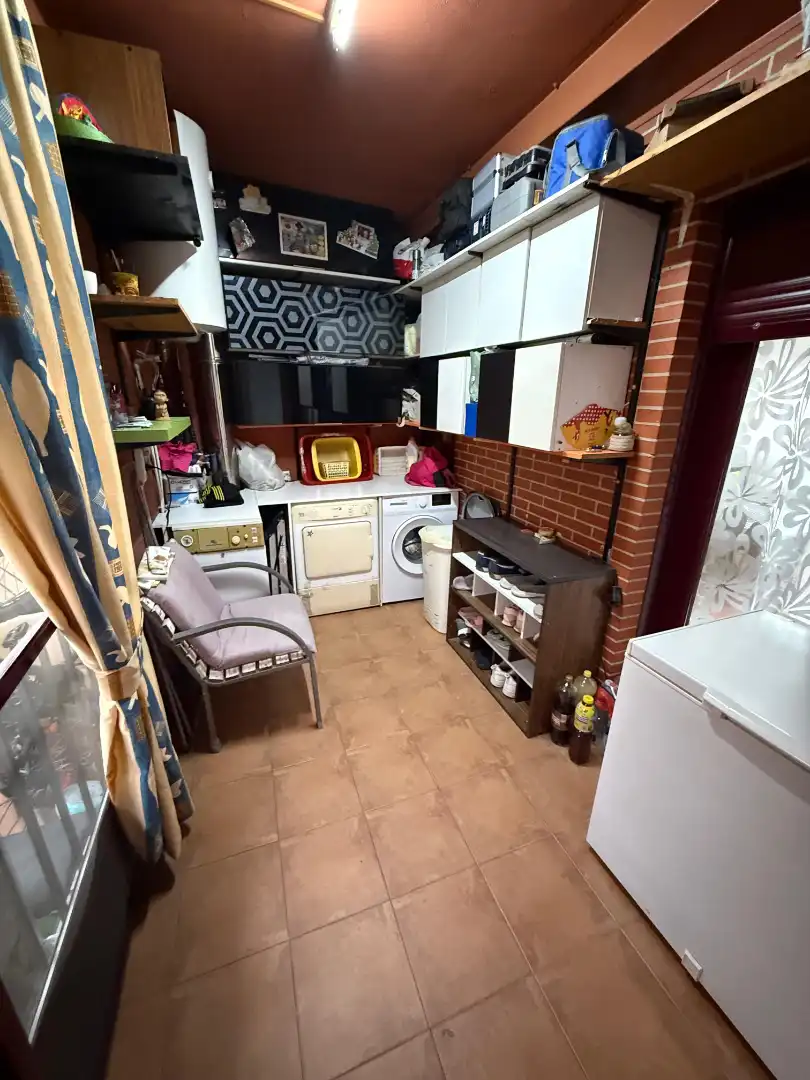 Cocina de Casa adosada en venta en Fernán Caballero con Aire acondicionado, Calefacción y Jardín privado