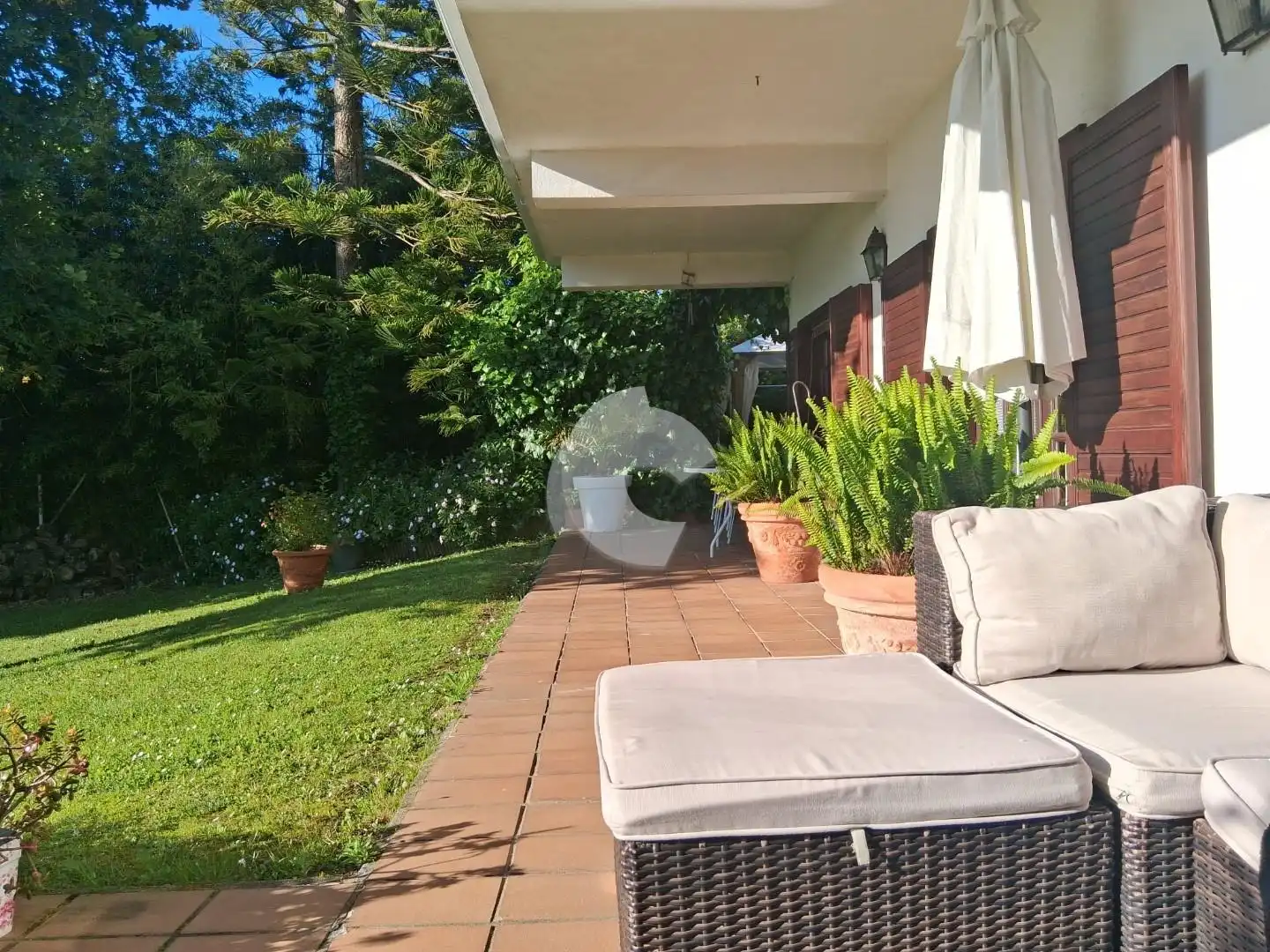Terraza de Casa o chalet en venta en Vigo  con Calefacción, Jardín privado y Piscina