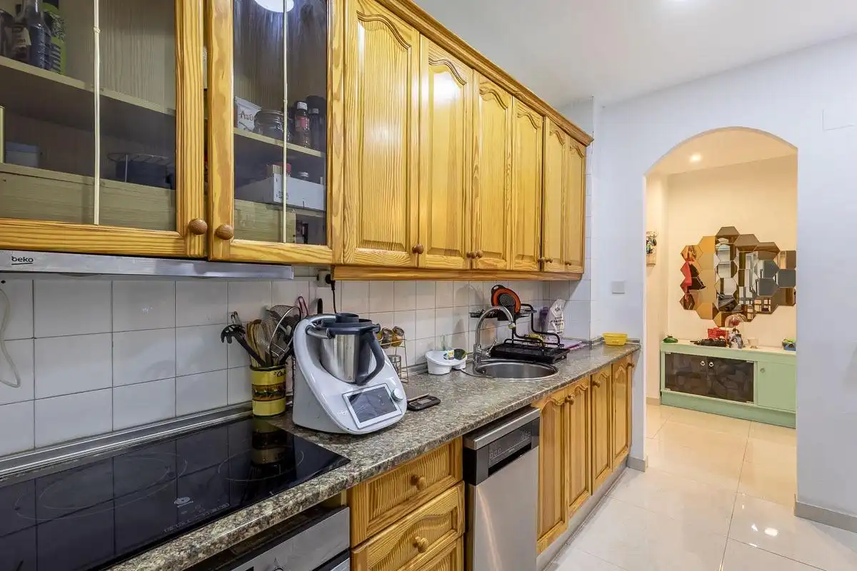 Kitchen of Flat for sale in Granada  with Air Conditioner and Terrace