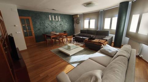 Foto 2 de Pis de lloguer a Avenida Sant Ruf, Príncep de Viana - Clot -Xalets Humbert Torres, Lleida