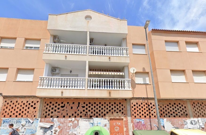 Pis en venda a C/ Ventura de la Vega, Dolores de Pacheco - Santa Rosalía