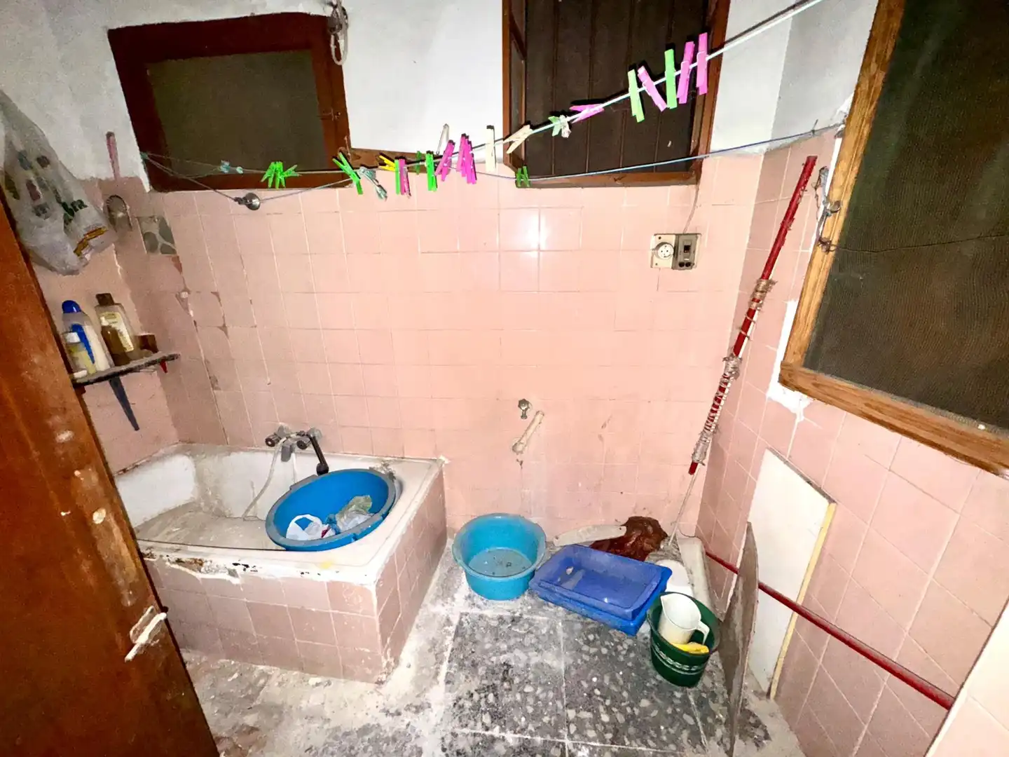 Badezimmer von Gebäude zum Verkauf in Elda