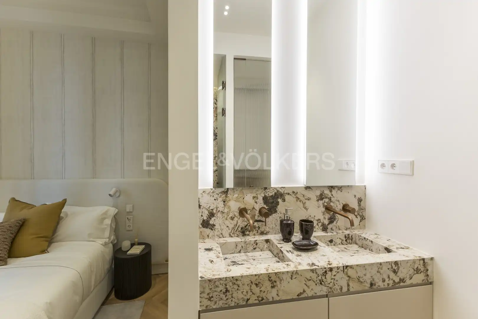 Badezimmer von Wohnung zur Miete in Barrio de Salamanca