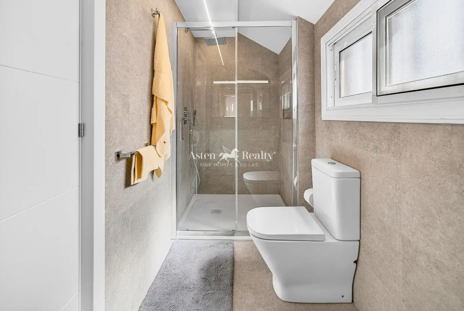 Baño de Ático en venta en Arona con Aire acondicionado, Terraza y Piscina