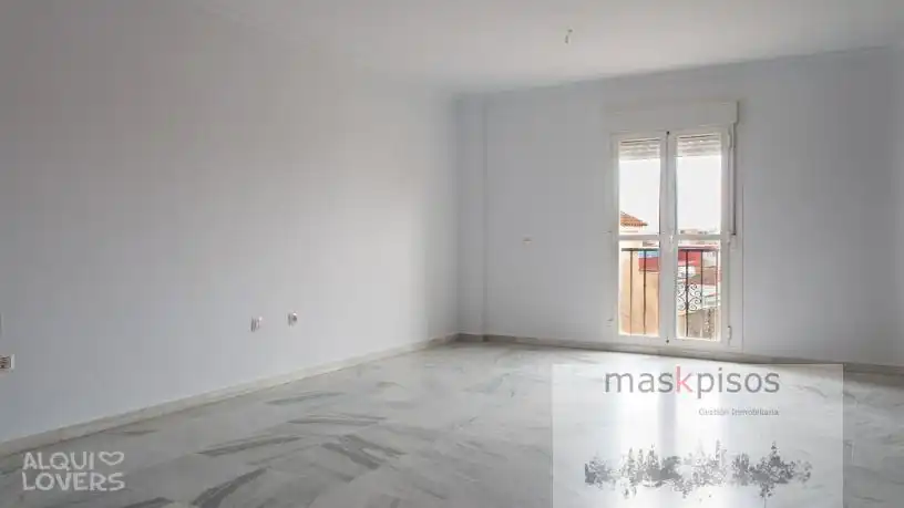 Flat for sale in Mondejar - Junquillos