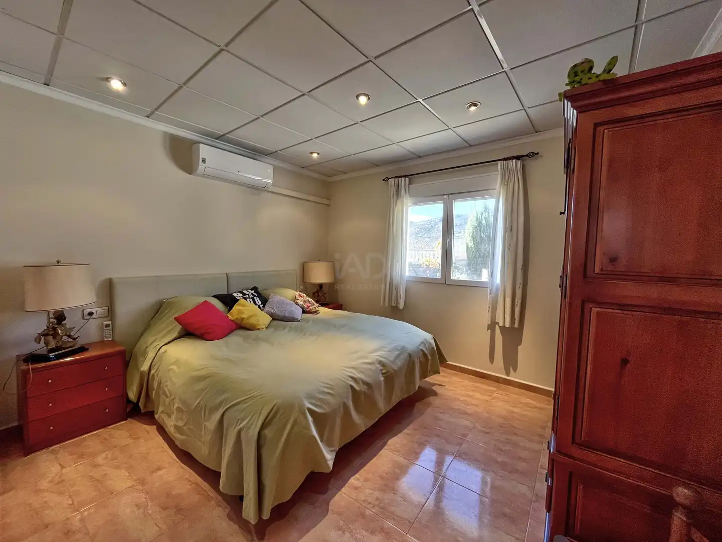 Bedroom of Houses for sale in Villena  with Air Conditioner, Terrace and Swimming Pool