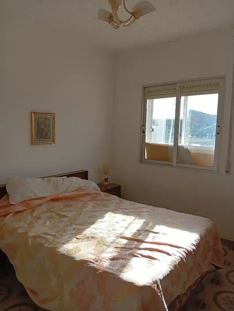 Habitación de Piso en venta en Graja de Campalbo con Jardín privado, Trastero y Amueblado