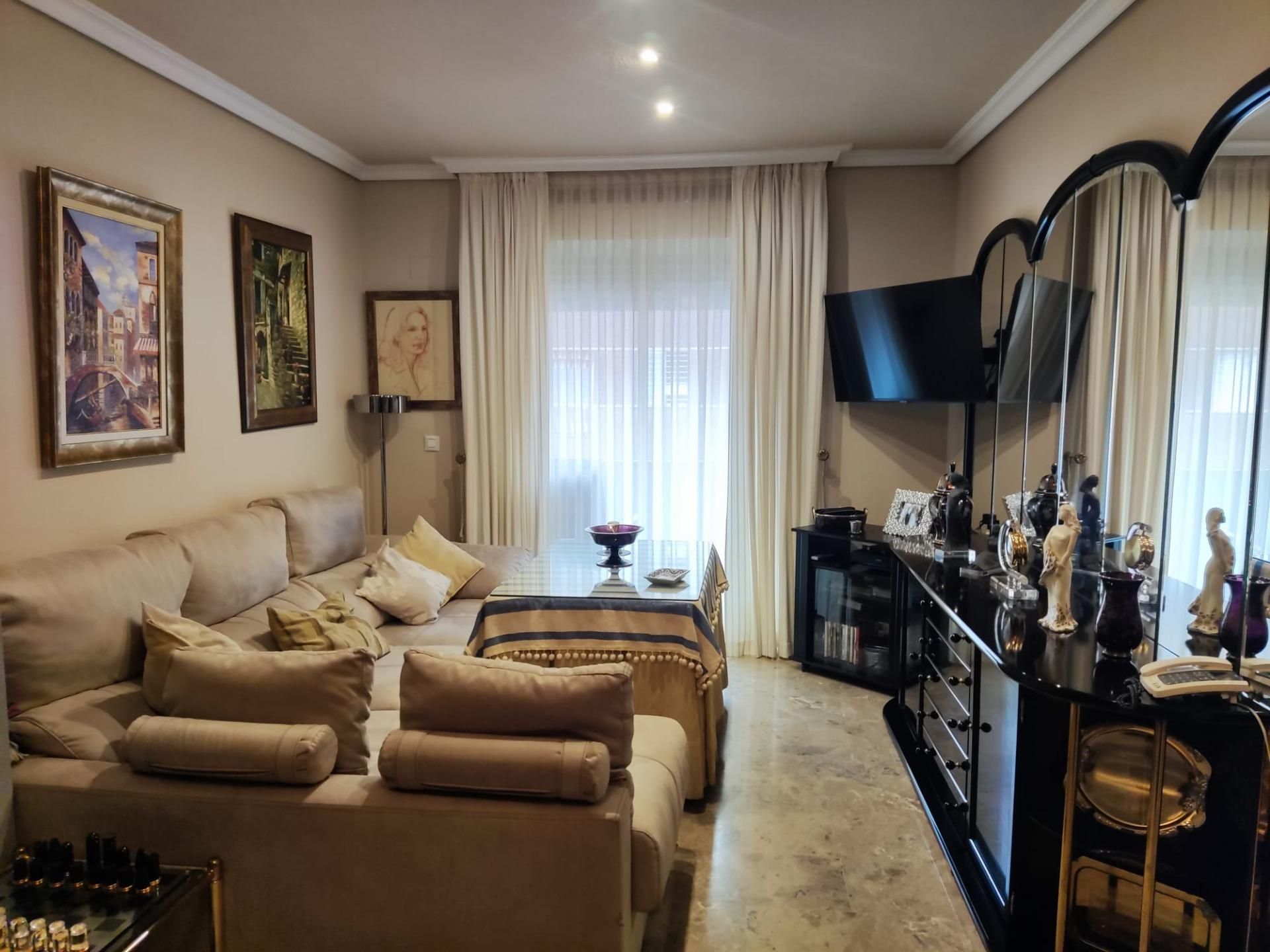 Living room of Flat to rent in  Córdoba Capital  with Air Conditioner, Terrace and Storage room