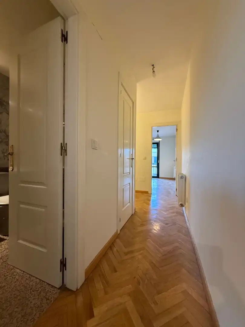 Dúplex en venta en Pozuelo de Alarcón con Aire acondicionado, Trastero y Piscina comunitaria