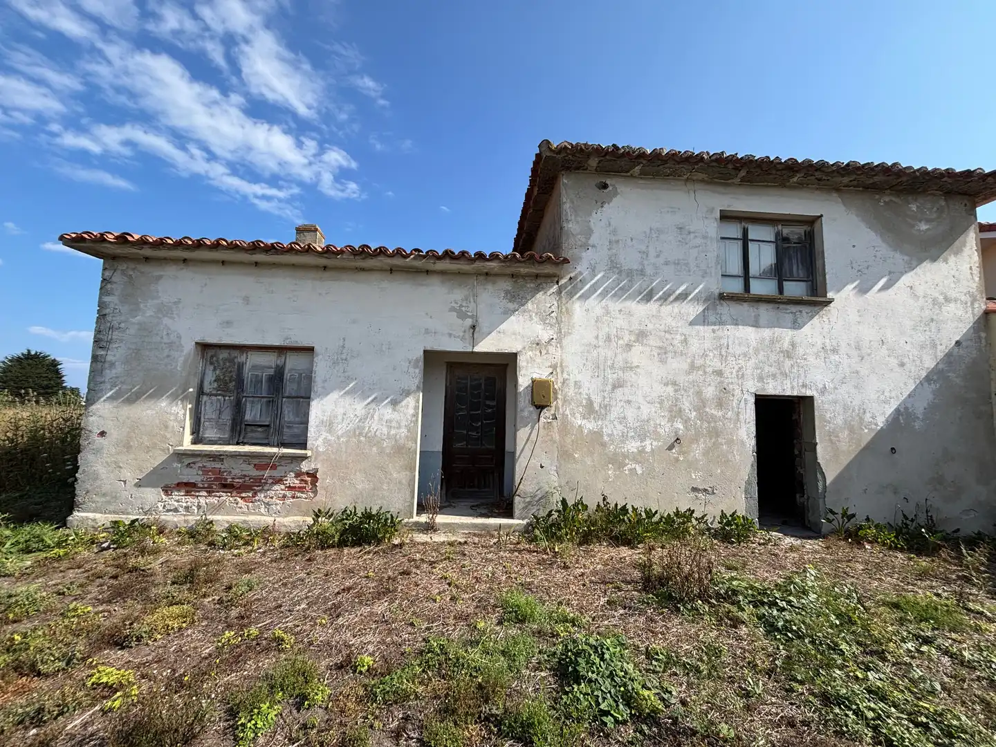 Vista exterior de Casa o xalet en venda en Cudillero amb Jardí privat