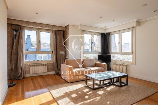 Piso en Venta en Paseo de Tokieder en Ategorrieta - Ulia