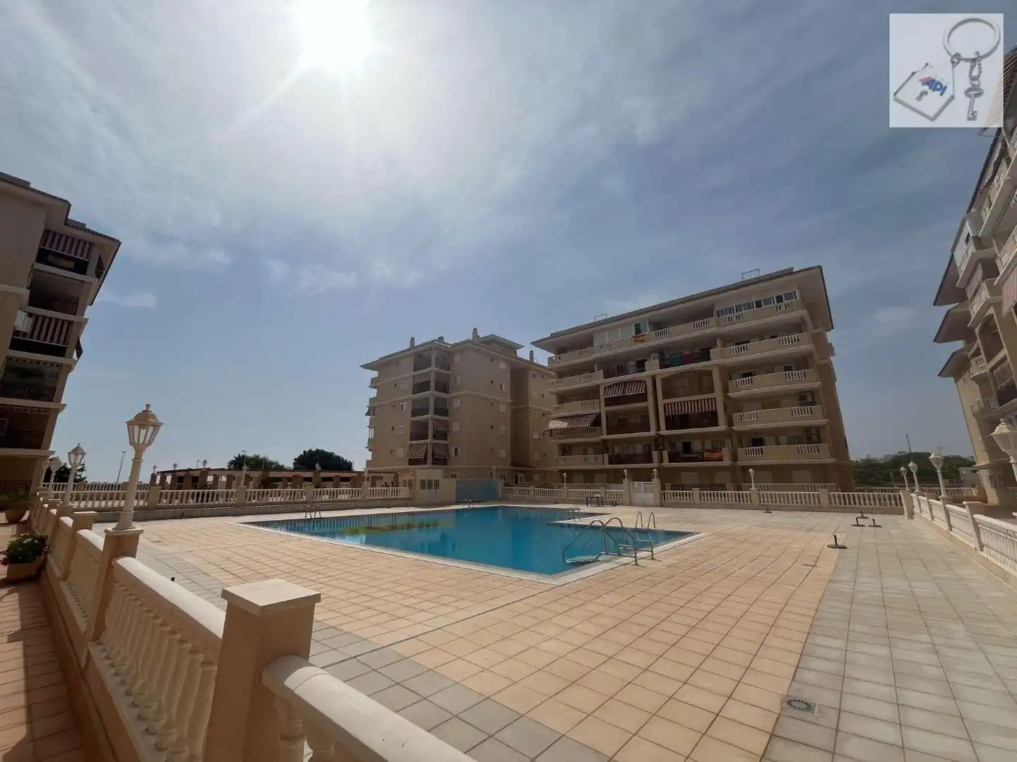 Piscina de Apartament en venda en Torrevieja amb Aire condicionat, Terrassa i Piscina