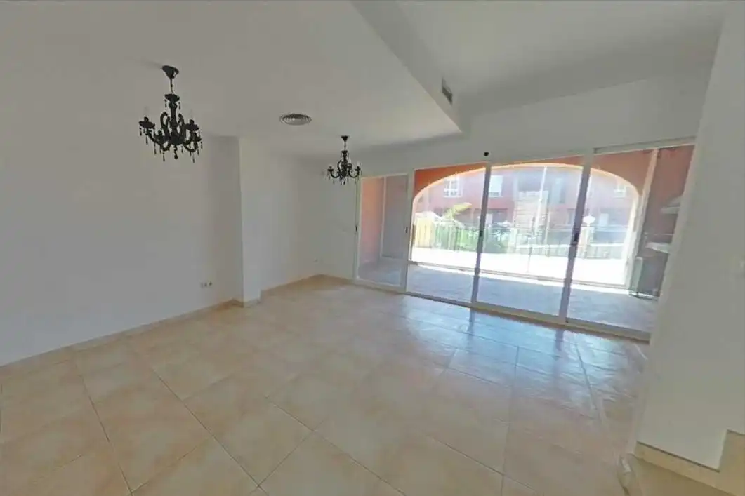 Casa adosada en venta en Sanet y Negrals