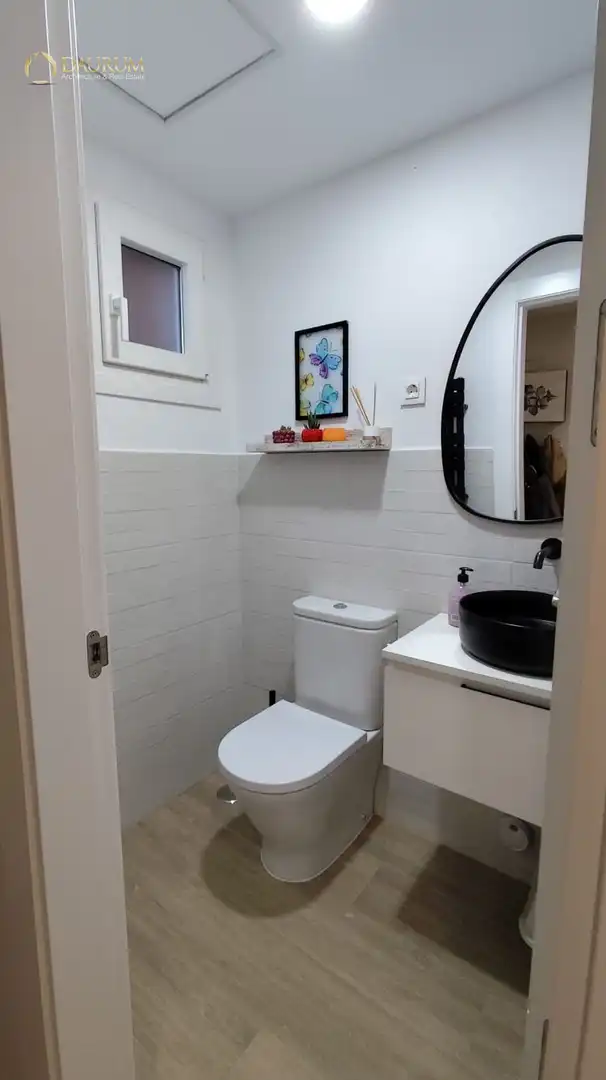 Baño de Dúplex en venta en Alcorcón con Aire acondicionado, Calefacción y Jardín privado