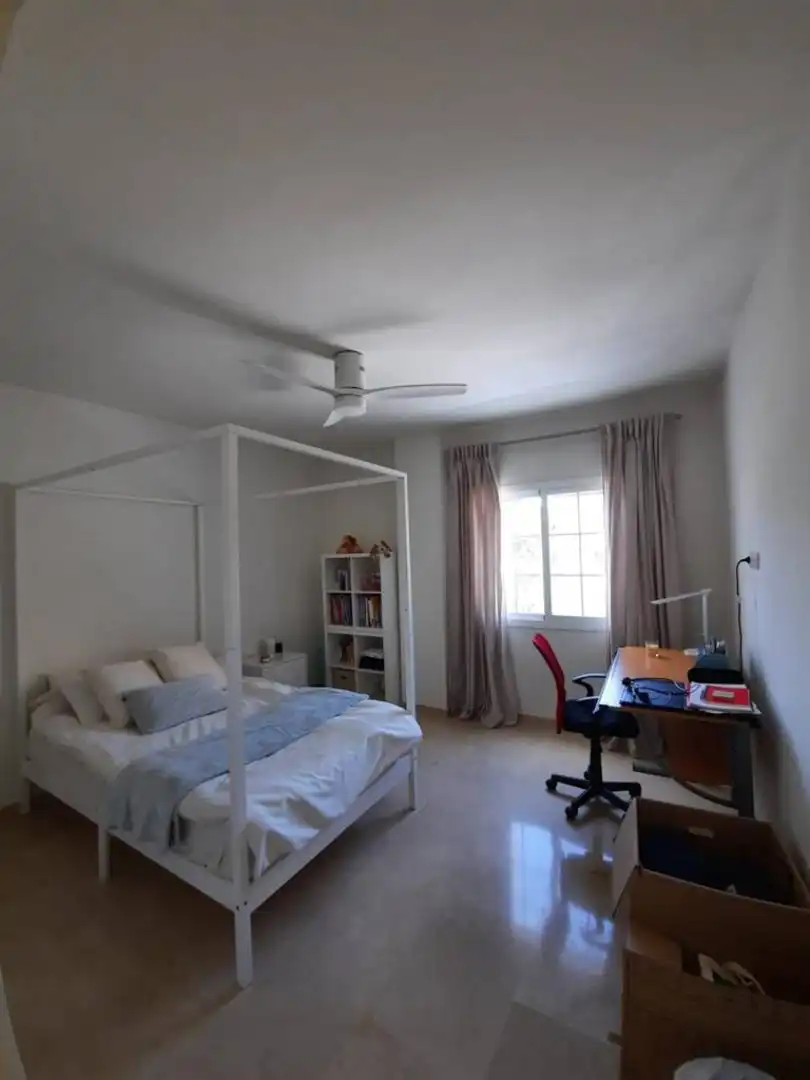 Dormitori de Casa o xalet de lloguer en Marbella amb Terrassa