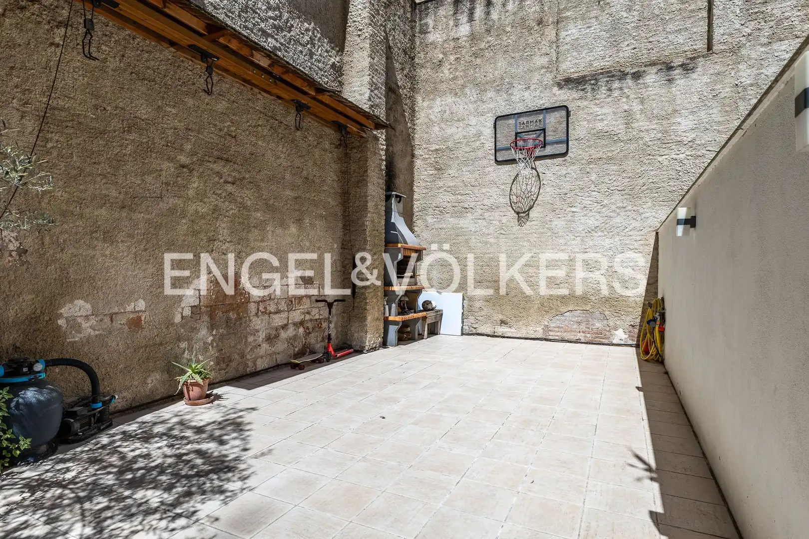 Terraza de Casa adosada en venta en Barcelona con Aire acondicionado, Calefacción y Parquet