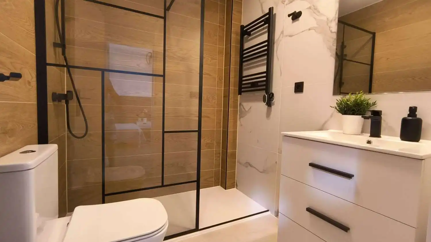 Baño de Dúplex en venta en Orihuela con Aire acondicionado, Calefacción y Terraza