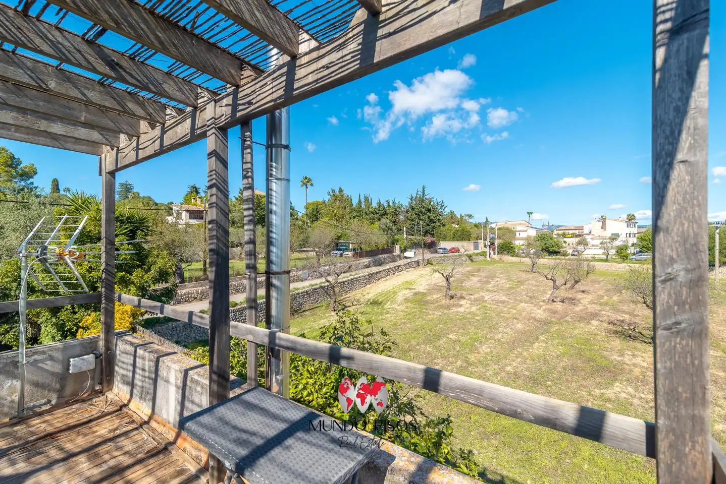 Vista exterior de Casa adosada en venda en  Palma de Mallorca amb Aire condicionat, Calefacció i Parquet