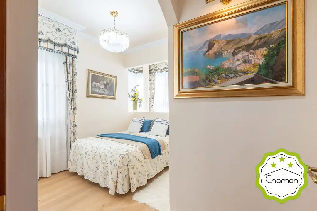 Schlafzimmer von Wohnung zum Verkauf in Bilbao  mit Heizung und Privatgarten