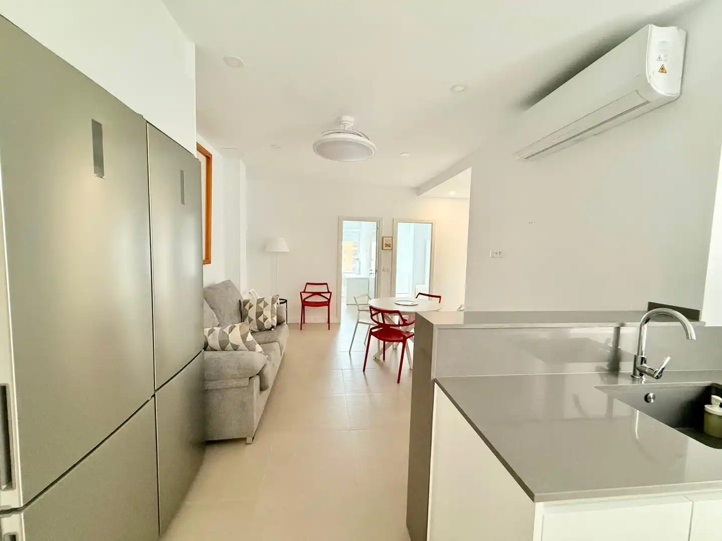 Wohnzimmer von Wohnung zur Miete in Valencia mit Klimaanlage, Heizung und Möbliert