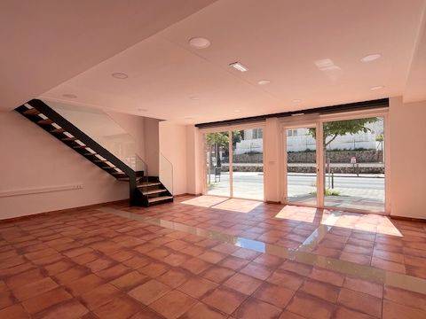 Local comercial en Alquiler en Carrer de l'Empordà, 64 en Poble Nou - Olivar Gran