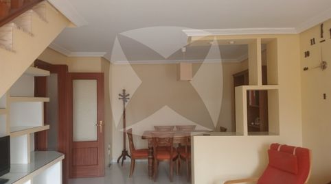 DUPLEX EN ALQUILLER SITUADO EN PLAZA ITALIA CON PLAZA DE GARAJE, immagine 3