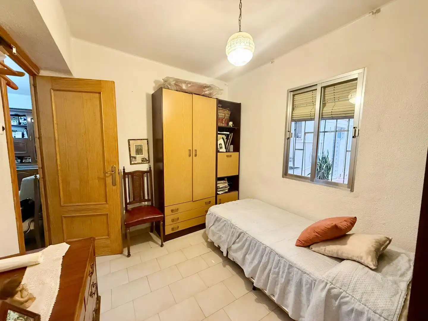 Habitación de Piso en venta en Almería con Aire acondicionado, Amueblado y Balcón
