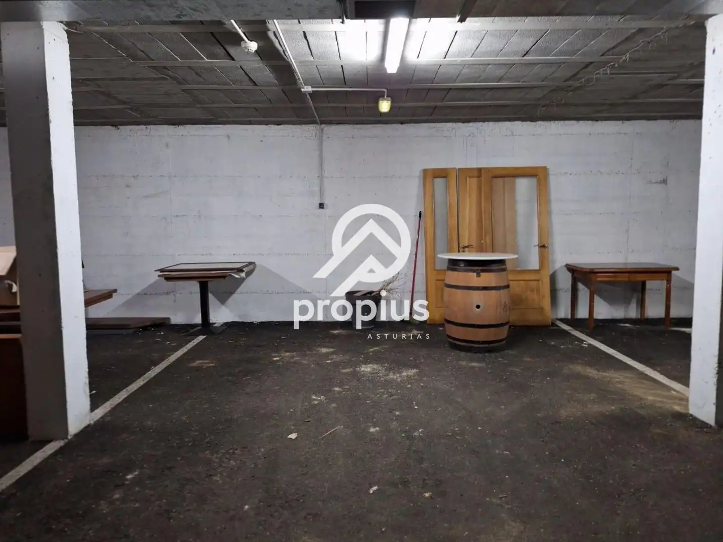 Garage for sale in Cangas de Onís