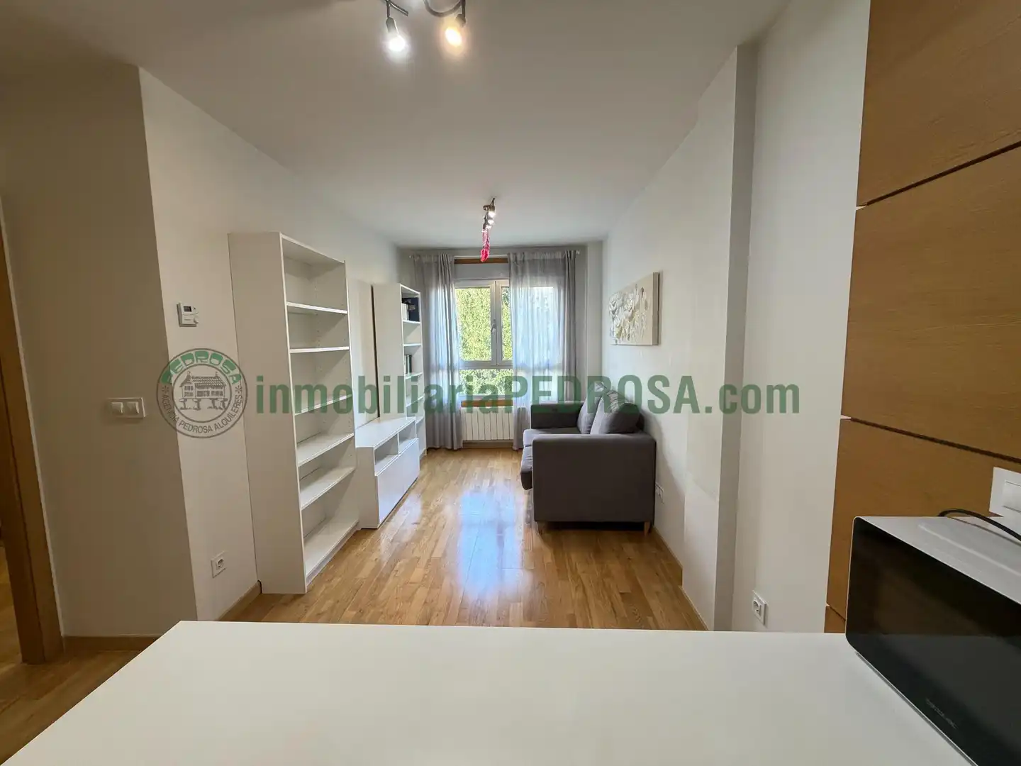 Apartament de lloguer a Calle GRECIA, Monte Porreiro
