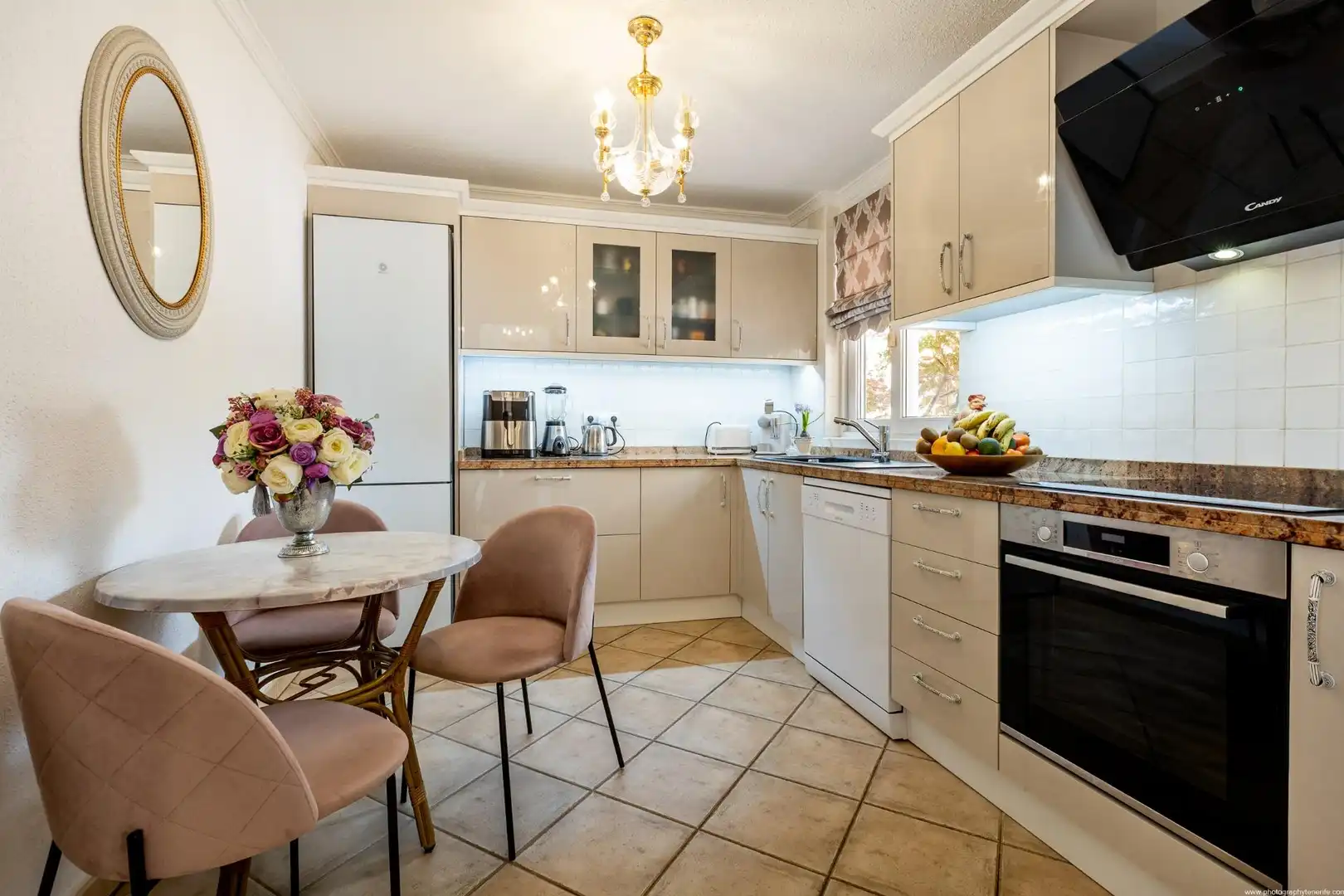 Cocina de Casa o chalet en venta en Arona con Aire acondicionado, Jardín privado y Terraza
