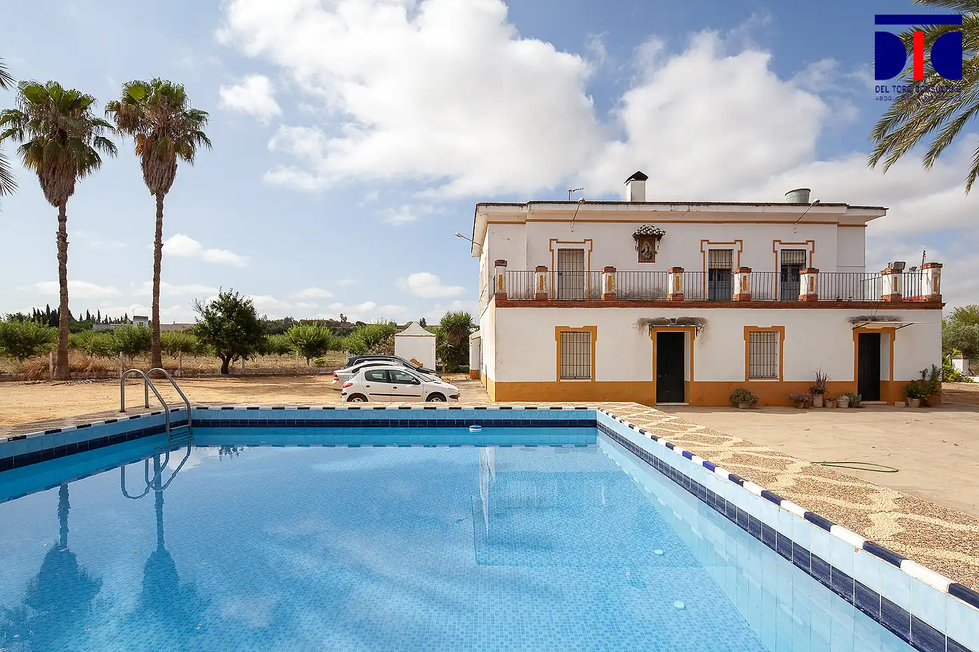 Piscina de Finca rústica en venta en Carmona con Jardín privado, Terraza y Piscina