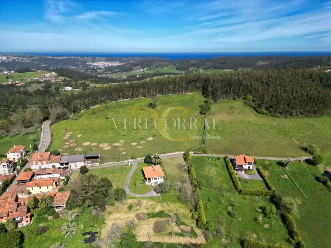 Lands and plots for sale in Lugar La Corrada, imagen 2