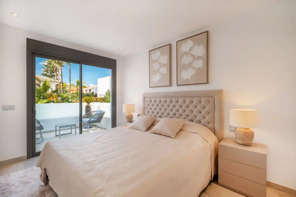 Habitación de Casa o chalet en venta en Marbella con Aire acondicionado, Jardín privado y Terraza