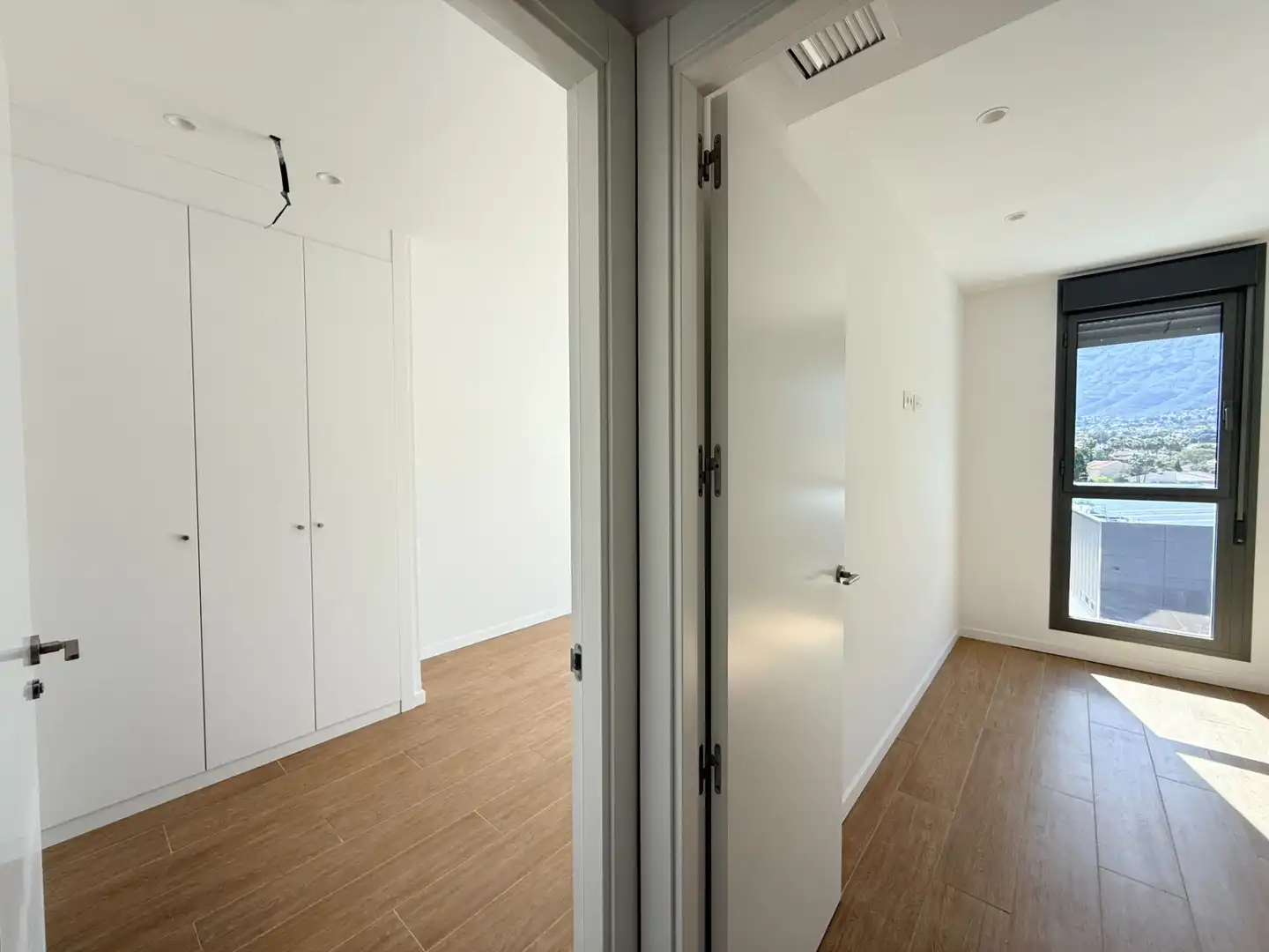 Dachboden zum Verkauf in Dénia mit Klimaanlage, Privatgarten und Terrasse