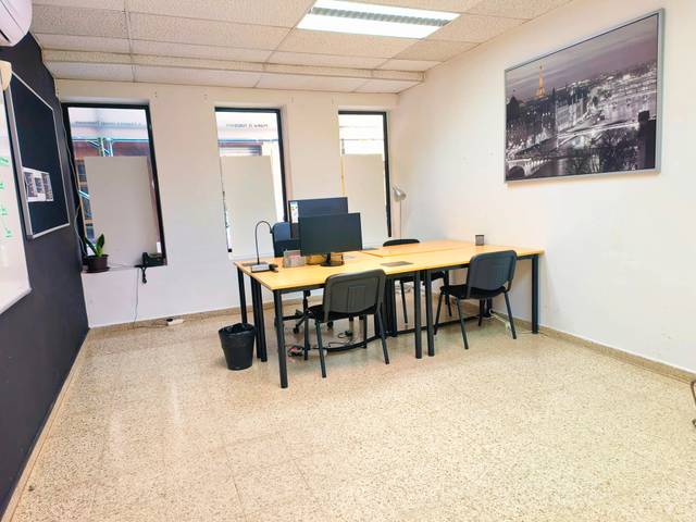 Local comercial en Alquiler en Passeig de Francesc Macià en Centre