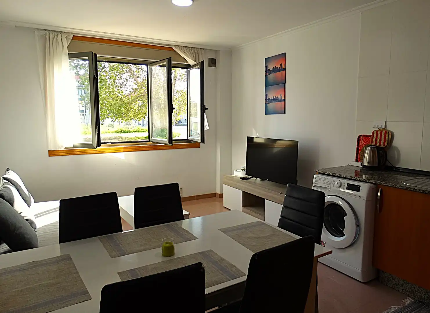 Ground floor for sale in Ares