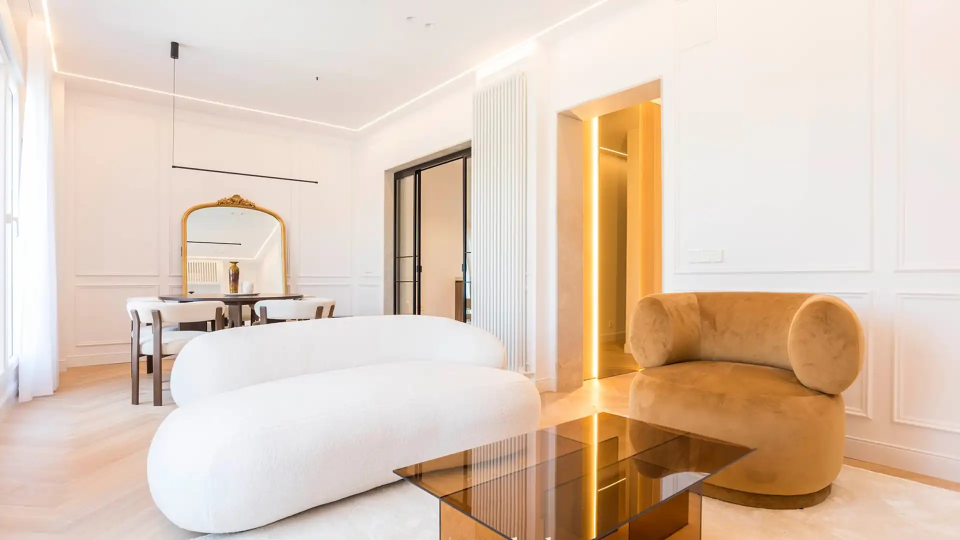 Sala de estar de Apartamento en venta en  Madrid Capital con Aire acondicionado, Calefacción y Terraza