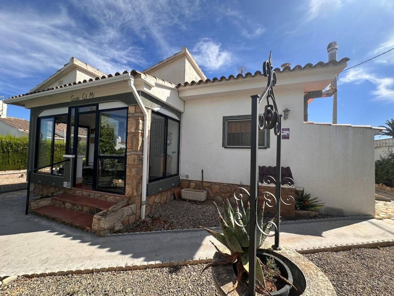 Vista exterior de Casa o chalet en venta en Mont-roig del Camp con Aire acondicionado, Calefacción y Jardín privado