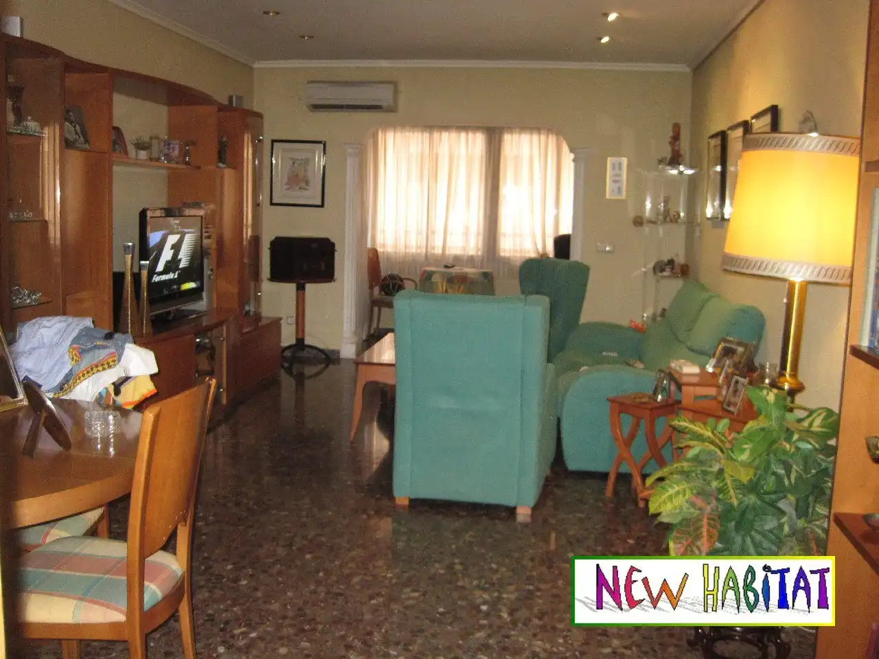 Sala de estar de Piso en venta en Castellón de la Plana / Castelló de la Plana con Aire acondicionado, Calefacción y Terraza