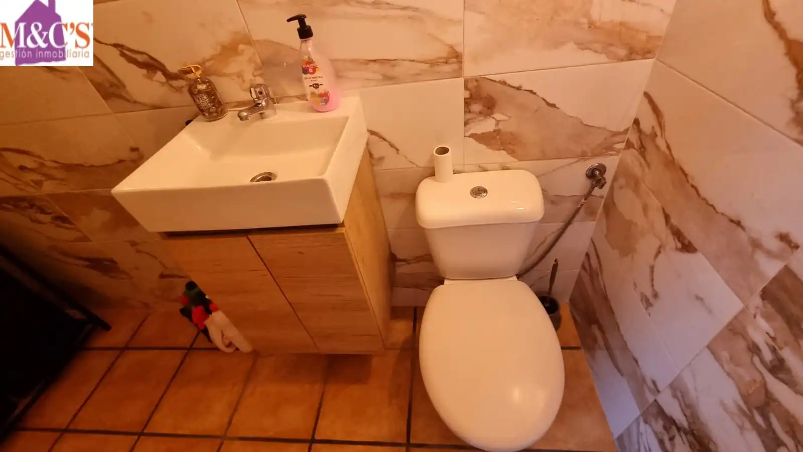 Bany de Casa o xalet en venda en Puertollano amb Aire condicionat, Terrassa i Moblat