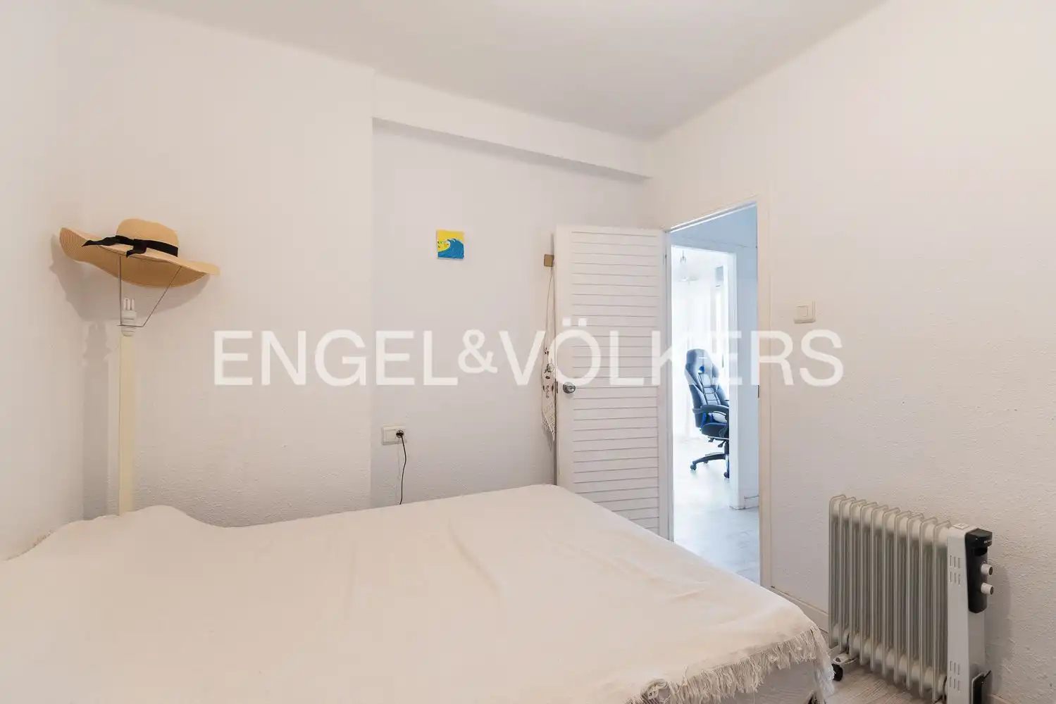 Schlafzimmer von Wohnung zum Verkauf in Valencia mit Heizung und Balkon