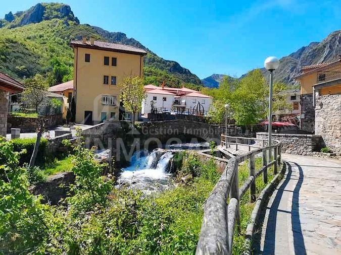 Exterior view of Flat for sale in Somiedo  with Heating, Parquet flooring and Terrace