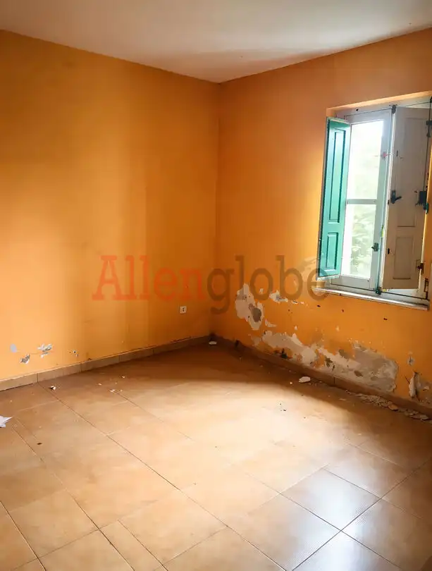 Houses for sale in Llanera  with Private garden