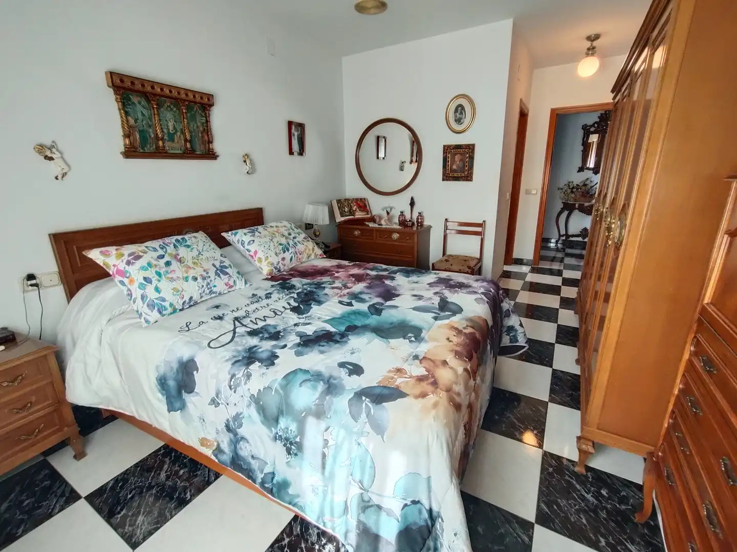 Schlafzimmer von Gebäude zum Verkauf in La Zubia