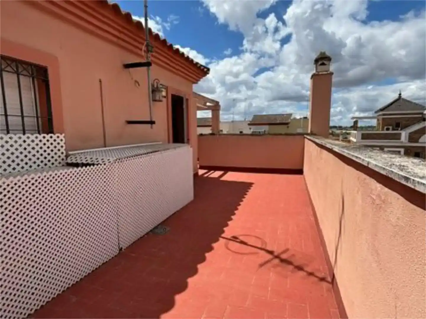 Terrassa de Casa o xalet en venda en Tomares amb Aire condicionat i Balcó